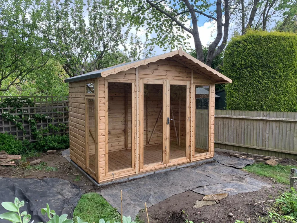 Helmsley 10' x 6'